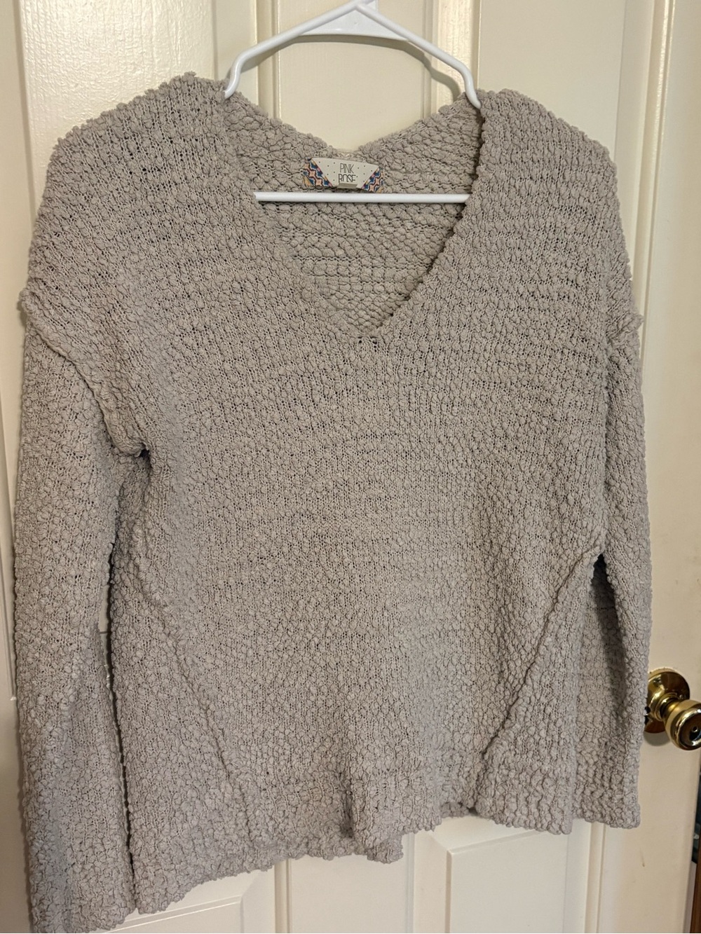 PINK ROSE Cozy V-Neck Cream Knit Sweater S